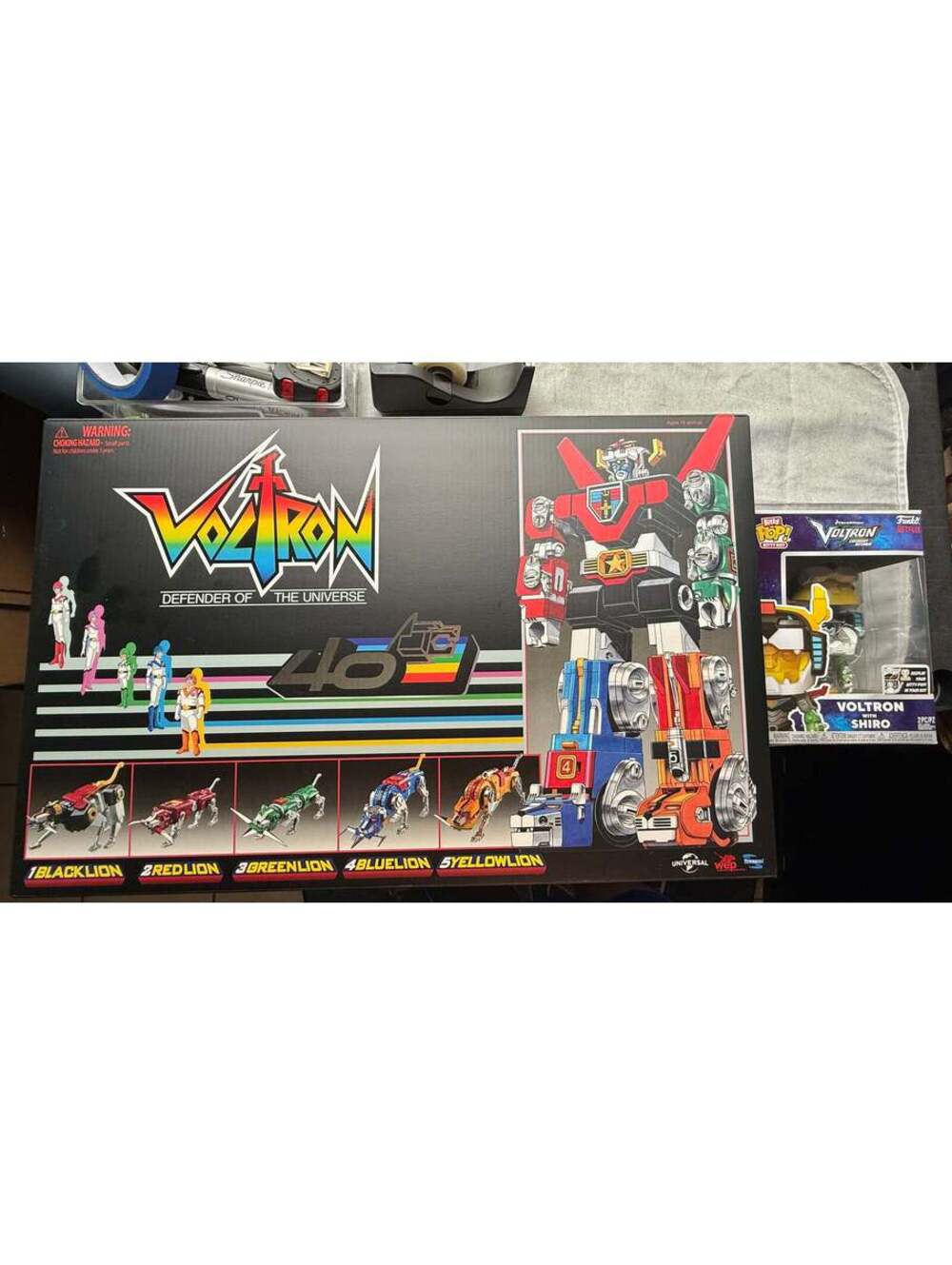 Voltron 40th Anniversary Set with Light up Sound Base + Free Bitty Pop Funko
